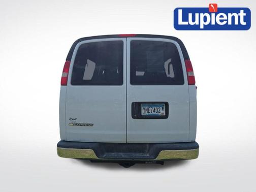 Summit White 2019 Chevrolet Express 3500 LT