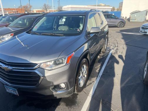 2018 Chevrolet Traverse LT Cloth