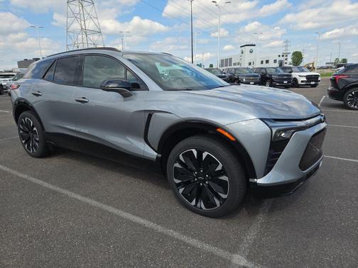 Sterling Gray Metallic 2025 Chevrolet Blazer EV AWD RS
