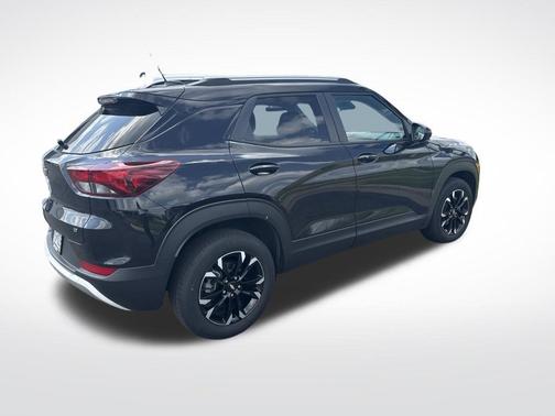 Mosaic Black Metallic 2023 Chevrolet Trailblazer LT