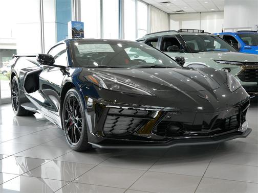 2026 Chevrolet Corvette Stingray w/2LT