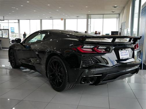 2026 Chevrolet Corvette Stingray w/2LT
