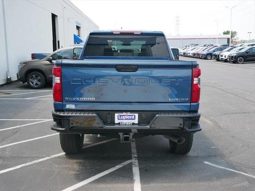 2025 Chevrolet Silverado 2500 Custom