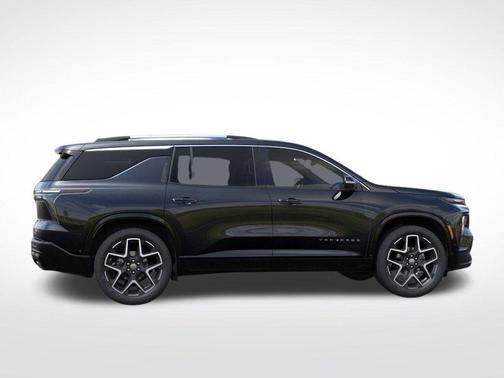 Mosaic Black Metallic 2026 Chevrolet Traverse High Country