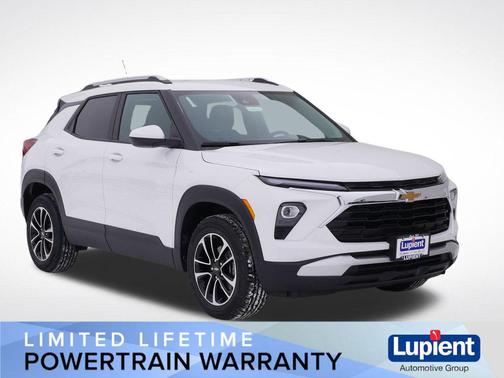 Summit White 2026 Chevrolet Trailblazer LT