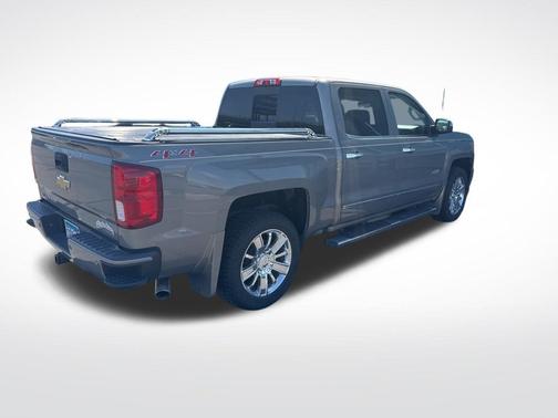 Pepperdust Metallic 2017 Chevrolet Silverado 1500 High Country