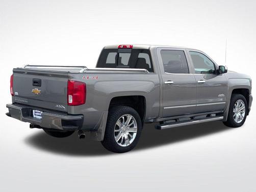 Pepperdust Metallic 2017 Chevrolet Silverado 1500 High Country