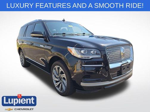 Black Metallic 2024 Lincoln Navigator Reserve