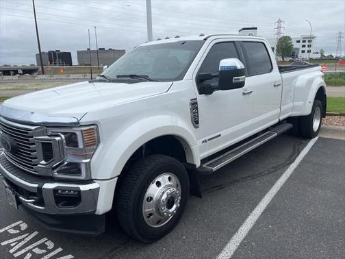 2022 Ford F-450 Lariat