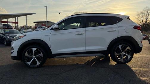 2018 Hyundai TUCSON Value