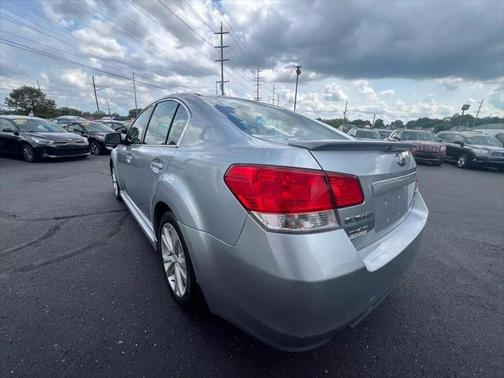 2013 Subaru Legacy Premium