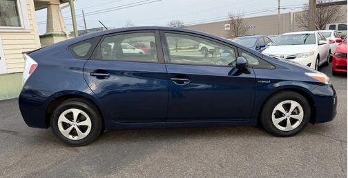 2015 Toyota Prius Three