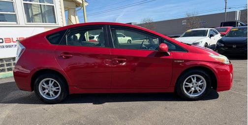 2011 Toyota Prius III