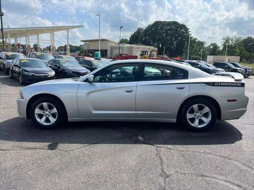 2012 Dodge Charger SE
