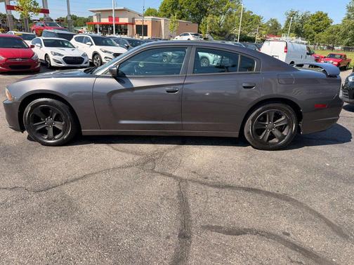 DARK GRAY 2014 Dodge Charger SE