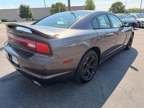 DARK GRAY 2014 Dodge Charger SE