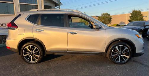 2020 Nissan Rogue SL