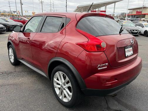 2013 Nissan Juke SV Sport Utility 4D