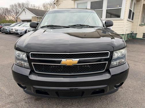Black 2013 Chevrolet Suburban 1500 LT