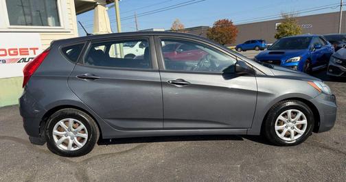 2012 Hyundai Accent GS