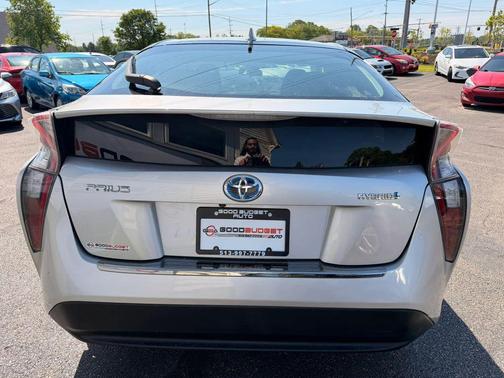 Silver 2016 Toyota Prius Three