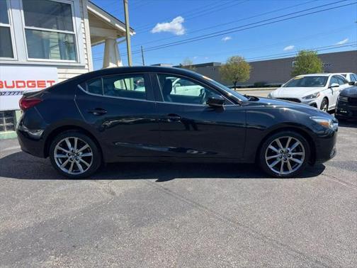 2018 Mazda Mazda3 Touring