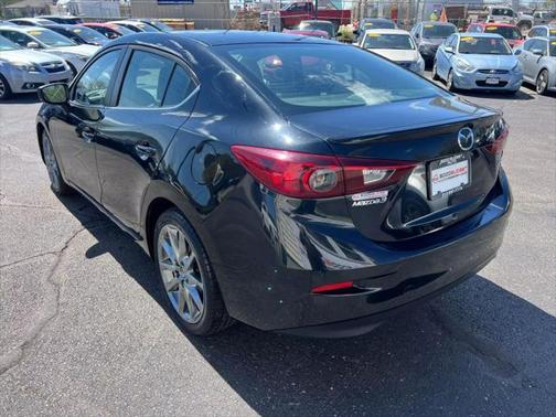 2018 Mazda Mazda3 Touring