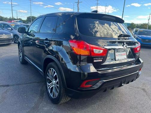 2018 Mitsubishi Outlander Sport 2.0 ES