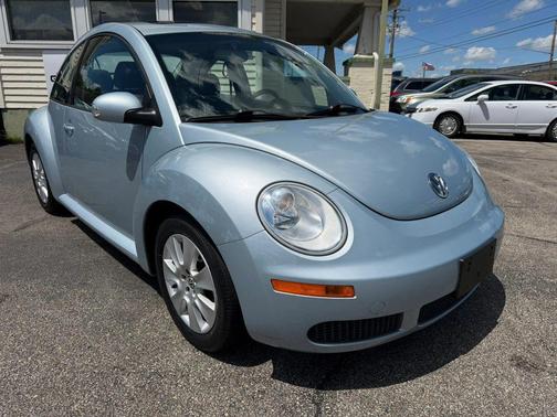 Silver Blue 2009 Volkswagen New Beetle S