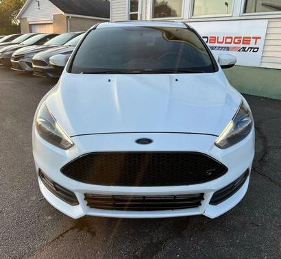 2018 Ford Focus ST 