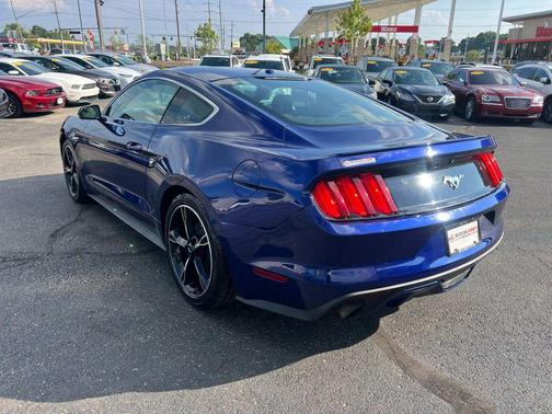 2016 Ford Mustang EcoBoost Premium