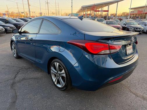 2014 Hyundai ELANTRA Base