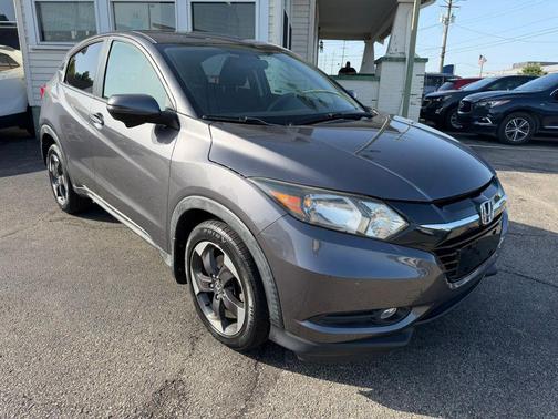 Gray 2018 Honda HR-V EX
