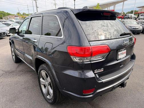 Gray 2014 Jeep Grand Cherokee Overland