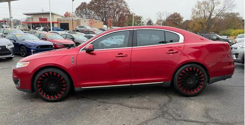 2010 Lincoln MKS Base