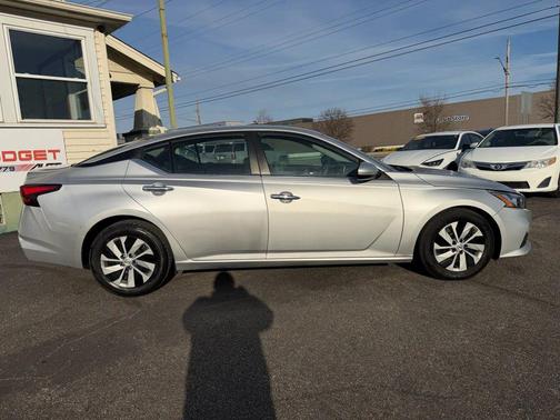 2020 Nissan Altima S FWD