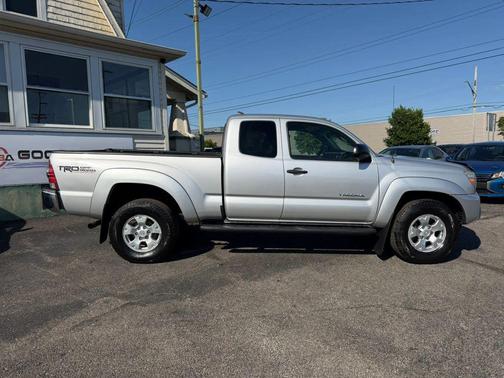 Silver 2012 Toyota Tacoma Base