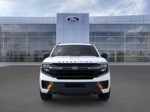 Star White 2026 Ford Expedition Tremor