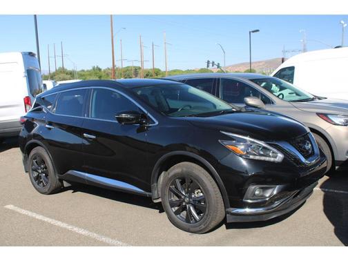 Magnetic Black 2018 Nissan Murano SV