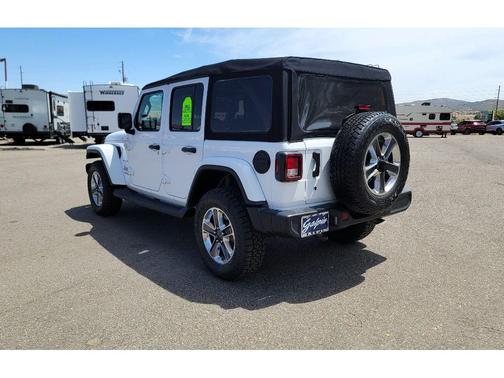 White 2019 Jeep Wrangler Unlimited Sahara