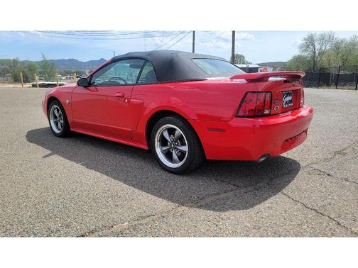 2004 Ford Mustang GT
