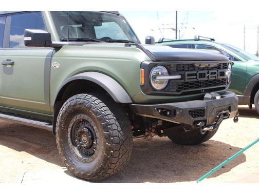 Army Green 2022 Ford Bronco WILDTRACK ADVANCED