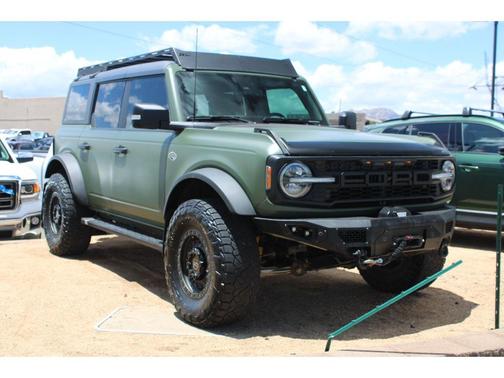 Army Green 2022 Ford Bronco WILDTRACK ADVANCED