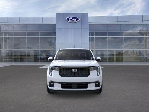 Oxford White 2025 Ford Maverick Lobo High