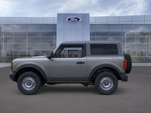 Carbonized Gray 2025 Ford Bronco Base