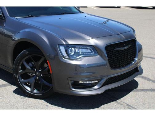 Granite Crystal Metallic 2021 Chrysler 300 Touring