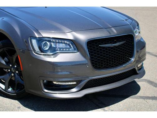 Granite Crystal Metallic 2021 Chrysler 300 Touring