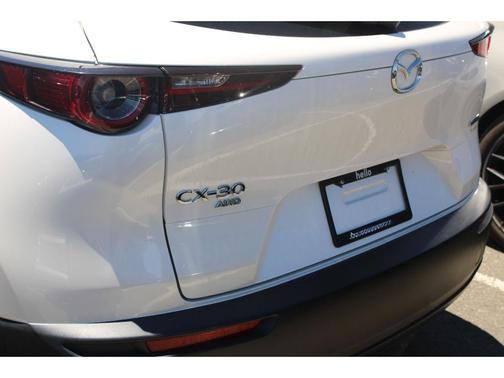 Snowflake White Pearl 2022 Mazda CX-30 Premium Package