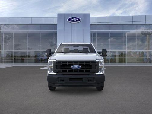 Oxford White 2026 Ford F-250 XL