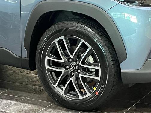 Celestite 2026 Toyota Corolla Cross XLE